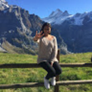 Meet your Posher, Beatriz